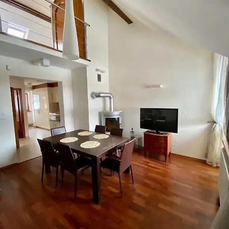Viva Maria Apartment