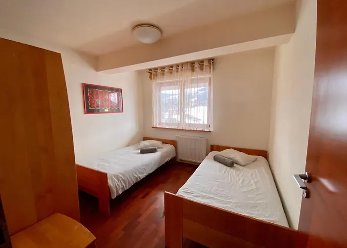 アパート Viva Maria ザコパネ